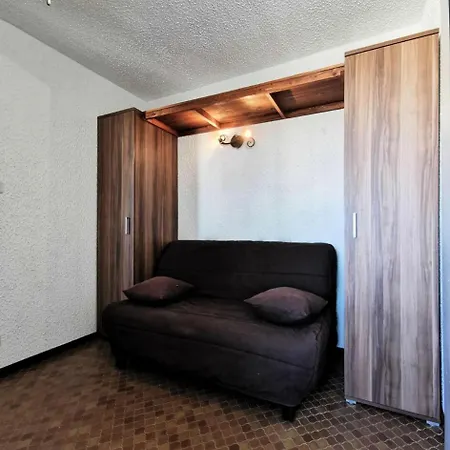 De La - 4 Personnes 4 Couchages Port Leucate. Ref: 1rp_523 Mae-3094